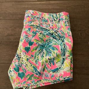 Lilly Pulitzer Snap Back Alligator Print Shorts, Size 12